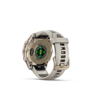 Kép 7/20 - Garmin fenix 8 43mm AMOLED Sapphire, krémarany, homokkő/szürke szilikon szíjjal (ED XD) Kép 7/20 - Garmin fenix 8 43mm AMOLED Sapphire, krémarany, homokkő/szürke szilikon szíjjal (ED XD)