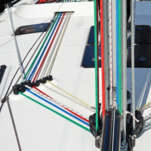 Kép 7/9 - Seldén kötélrendező, deck organizer, kötélterelő, terelőcsiga. 40 mm-es, 5 csigával. Vitorlás hajó szerelvény