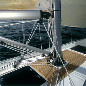 Kép 9/9 - Seldén kötélrendező, deck organizer, kötélterelő, terelőcsiga. 40 mm-es, 5 csigával. Vitorlás hajó szerelvény